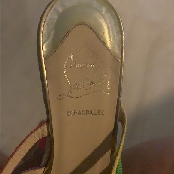 bought from another posh as 6 1/2 its more like 6